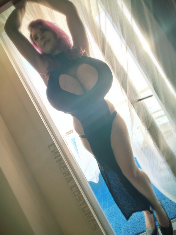 FuckGirl photo 8 — natural vs implants reference